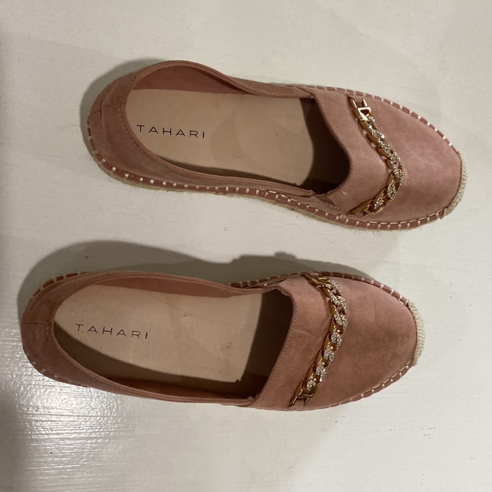 Tahari Brooklyn Size 9.5 Women's Pink Espadrille Flats! - Picture 4 of 9